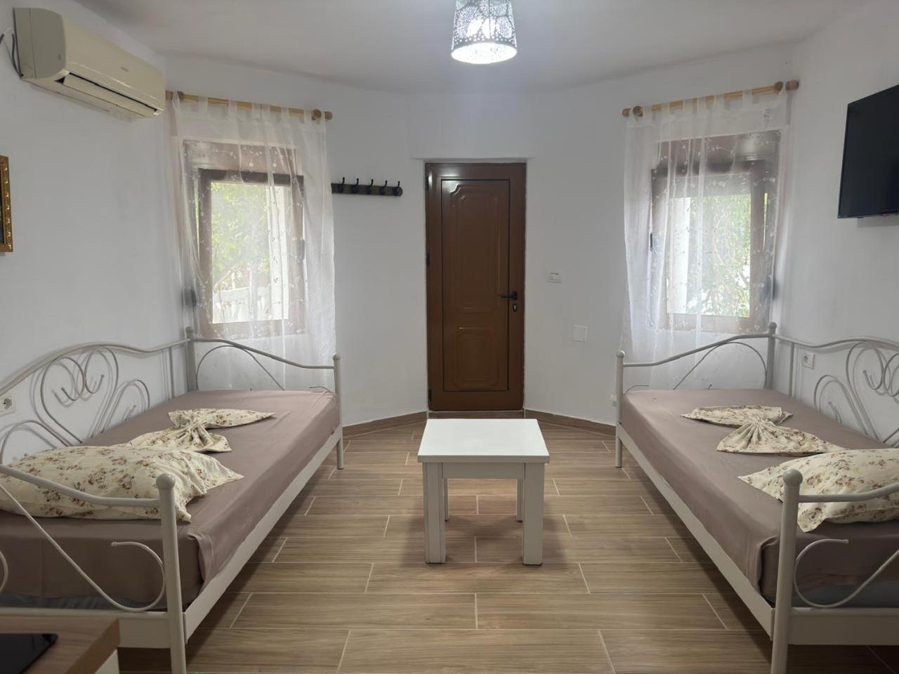 Mustafaraj Apartments Ksamil Ngoại thất bức ảnh