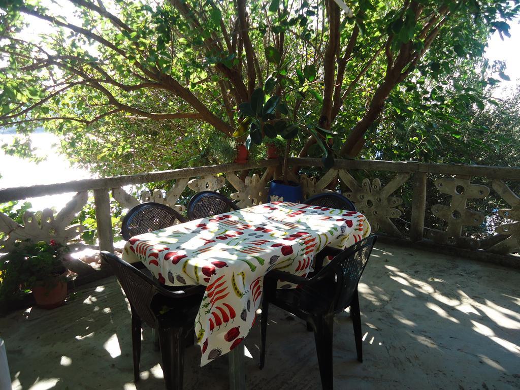 Mustafaraj Apartments Ksamil Phòng bức ảnh